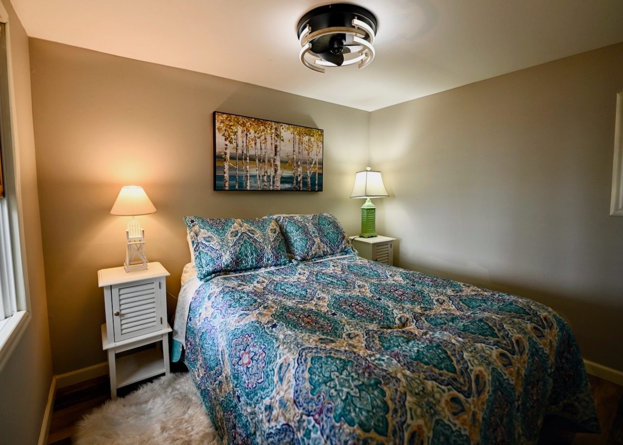 Queen bedroom